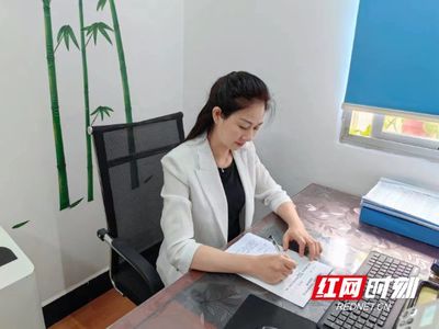 邵阳市第二人民医院深入推进"两带头五整治"纠风防腐专项行动