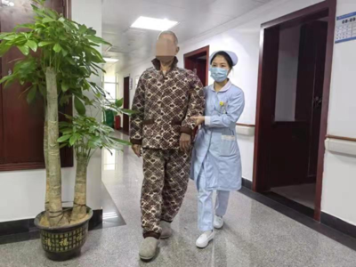 六旬老人突发脑梗昏迷 邵阳市第二人民医院成功抢救